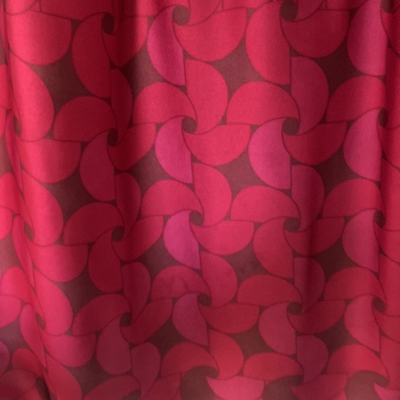 Banana Republic sleeveless Blouse - Picture 3 of 3